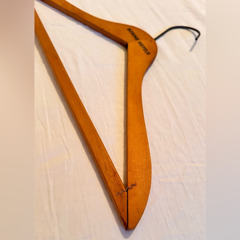 VINTAGE 1950’s Schine Hotels Wooden Hanger